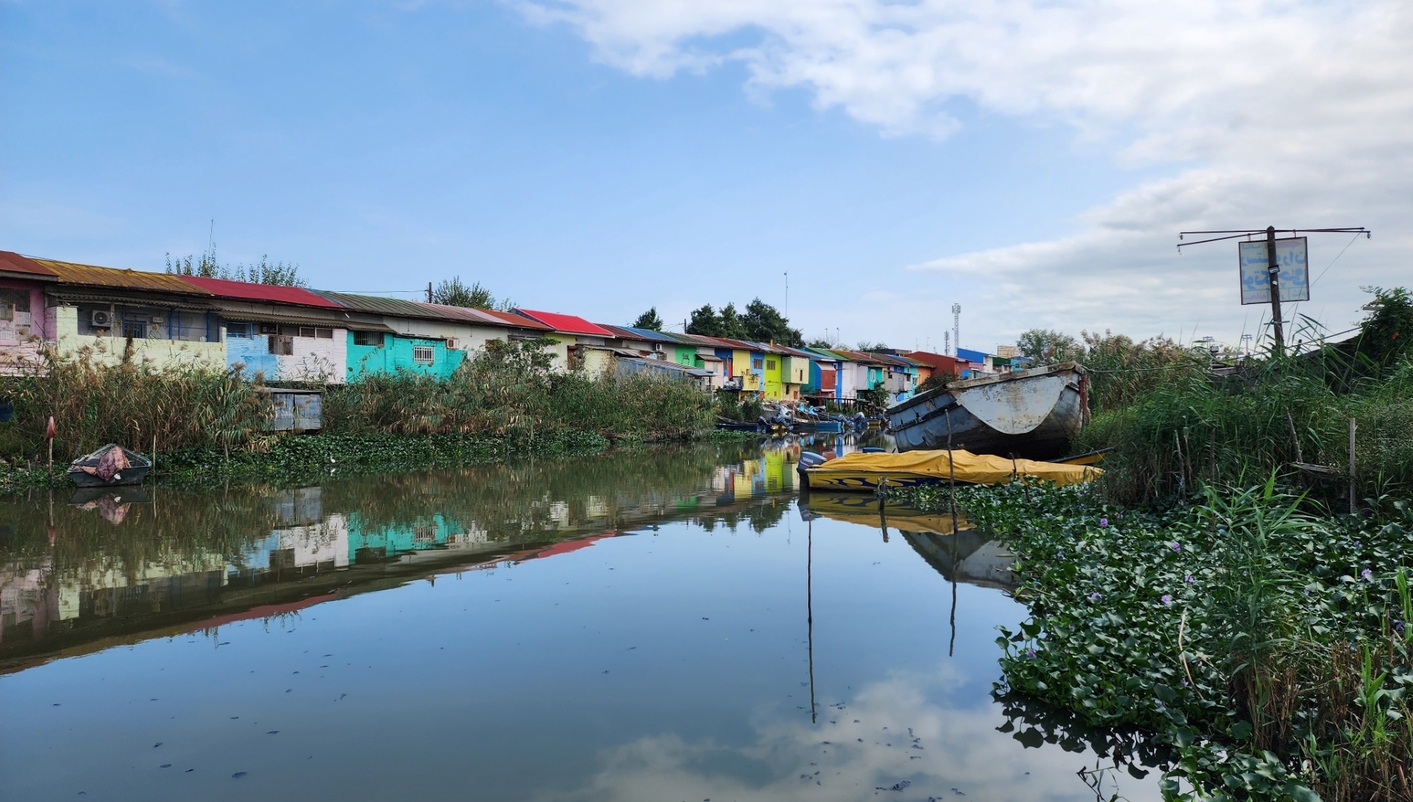 header picture of tour Fascinating Persia with Tehran and Rasht